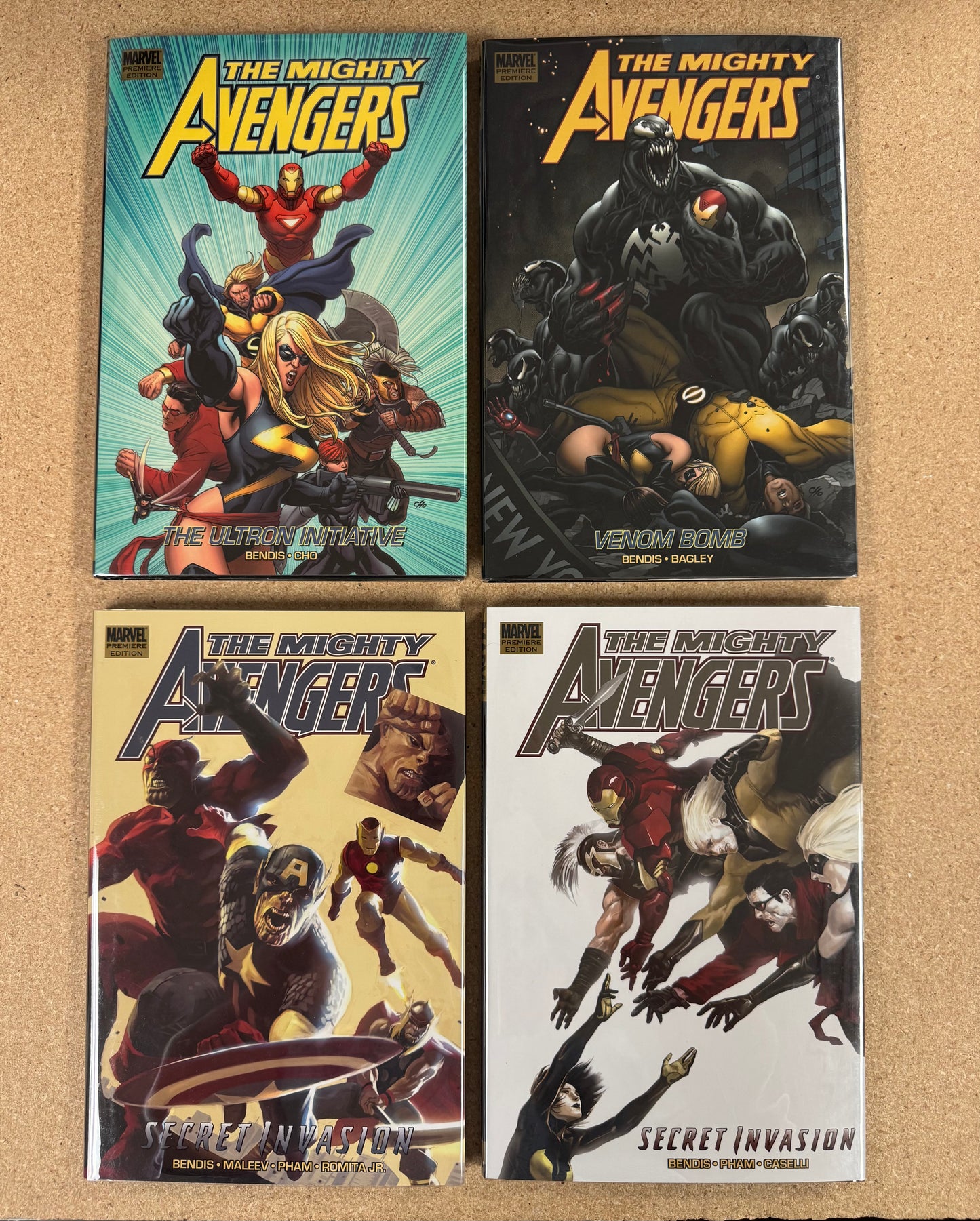 The Mighty Avengers By Bendis Marvel Premiere Edition Hardcover Set